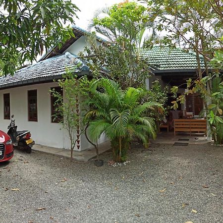Rituale Guest House - Surf & Yoga Mirissa Εξωτερικό φωτογραφία