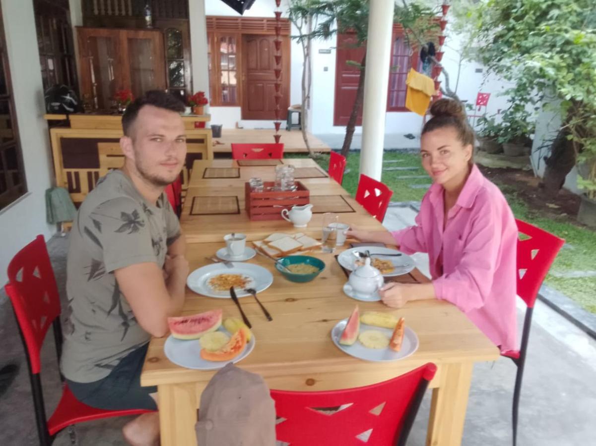 Rituale Guest House - Surf & Yoga Mirissa Εξωτερικό φωτογραφία