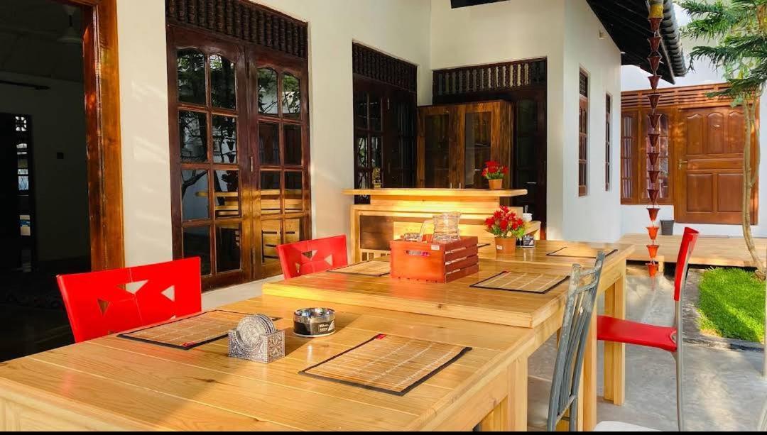 Rituale Guest House - Surf & Yoga Mirissa Εξωτερικό φωτογραφία