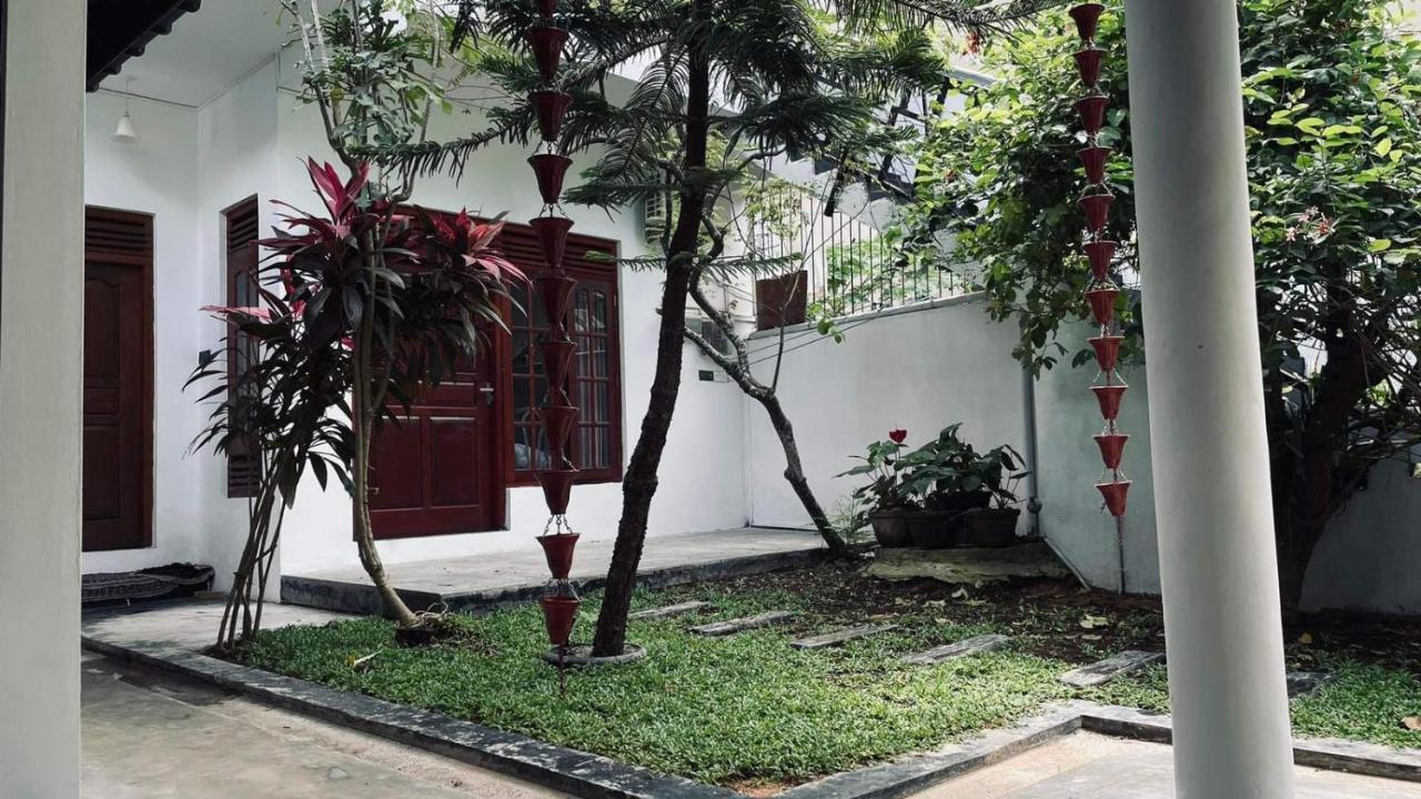 Rituale Guest House - Surf & Yoga Mirissa Εξωτερικό φωτογραφία