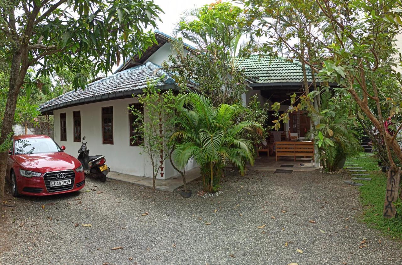 Rituale Guest House - Surf & Yoga Mirissa Εξωτερικό φωτογραφία